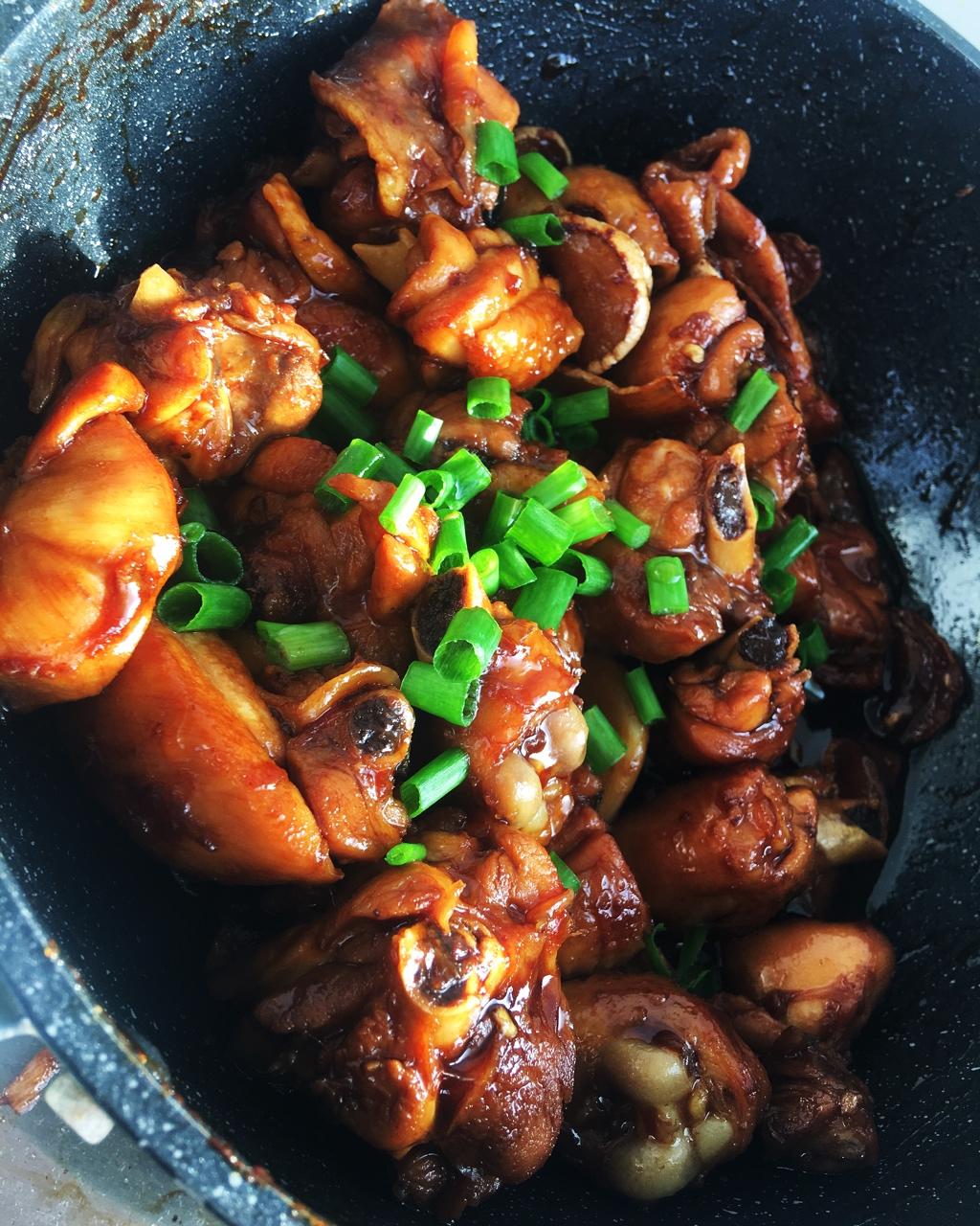 肉丸凡做的台式三杯鸡(台湾阿基师正宗版)