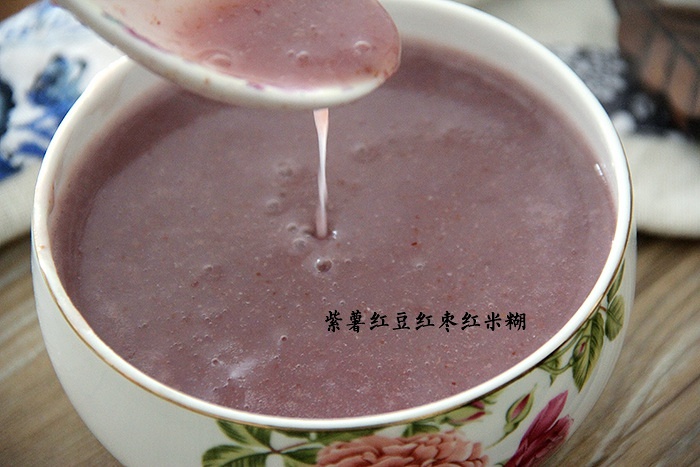紫薯红豆红枣红米糊的做法