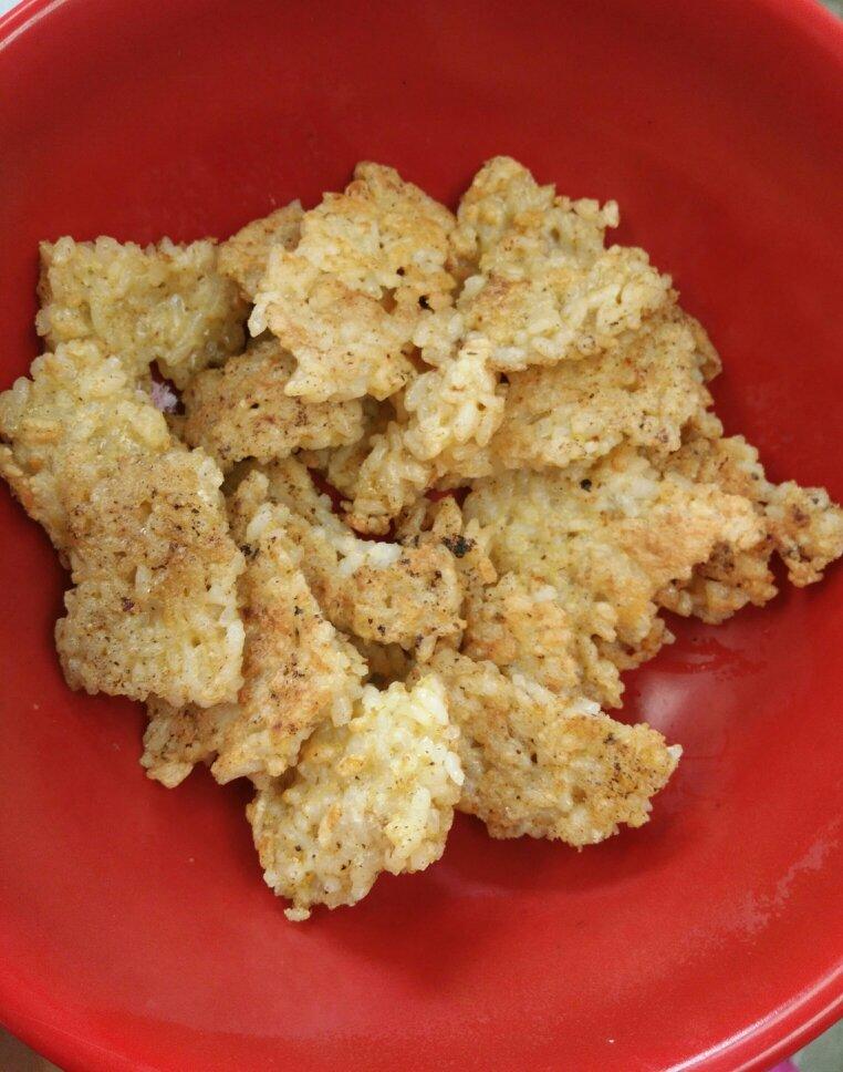 是大盼阿做的电饼铛锅巴