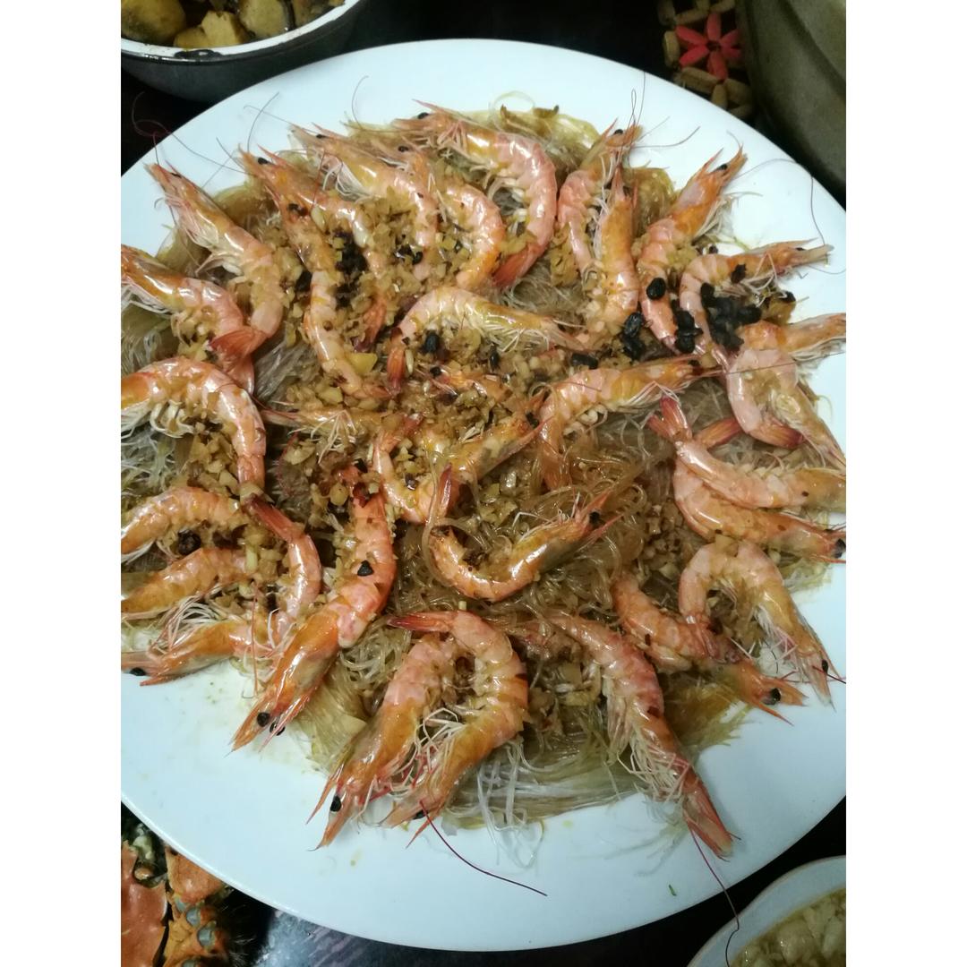 蒜蓉粉丝蒸虾