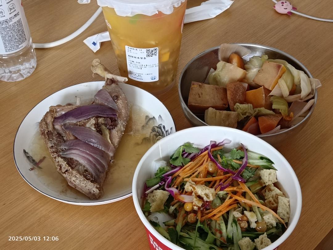 3勺调料就做出酥香盐鸭腿