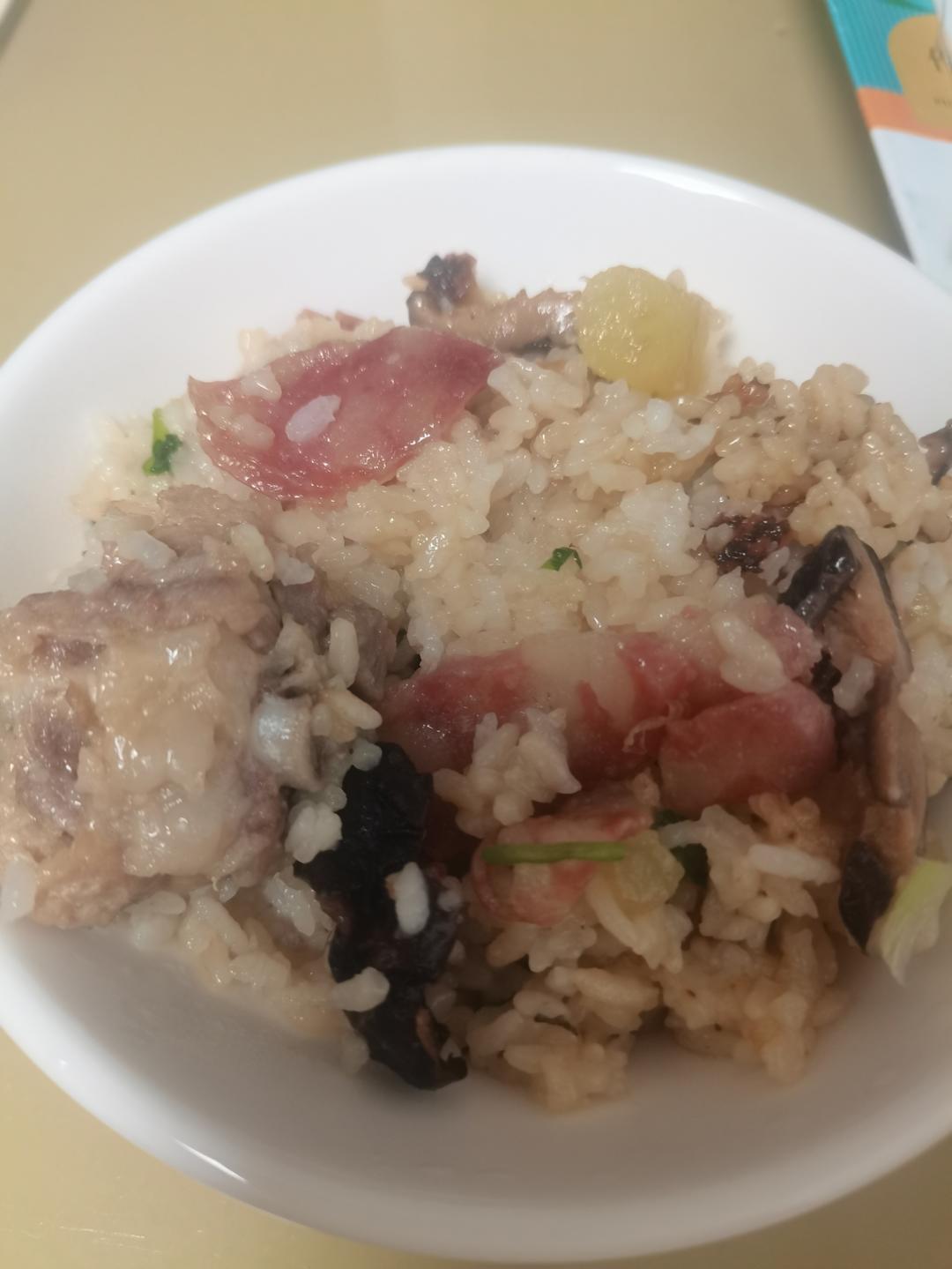 腊肠煲仔饭（电饭锅版）