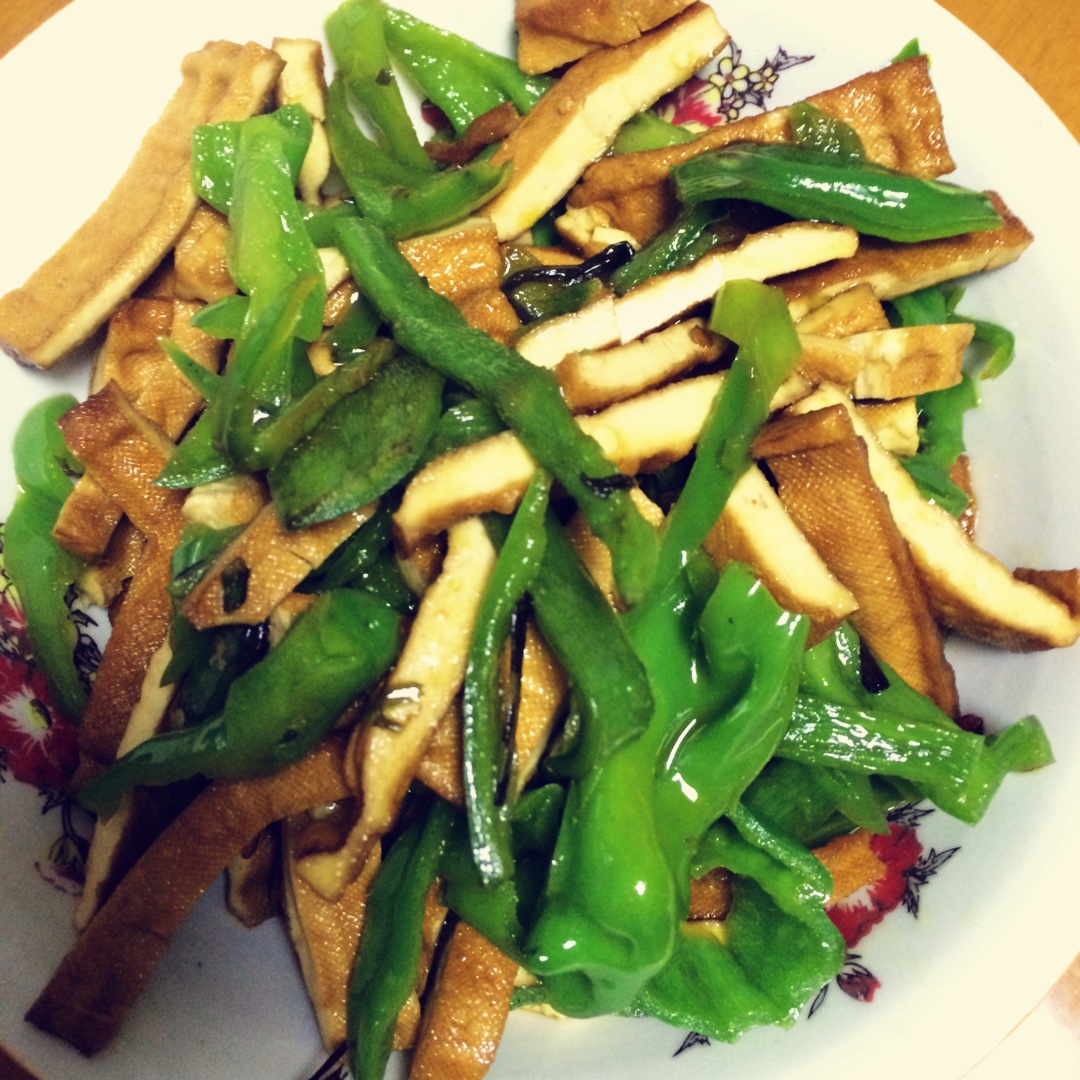 手机用户8176_d0bl做的青椒炒豆腐干