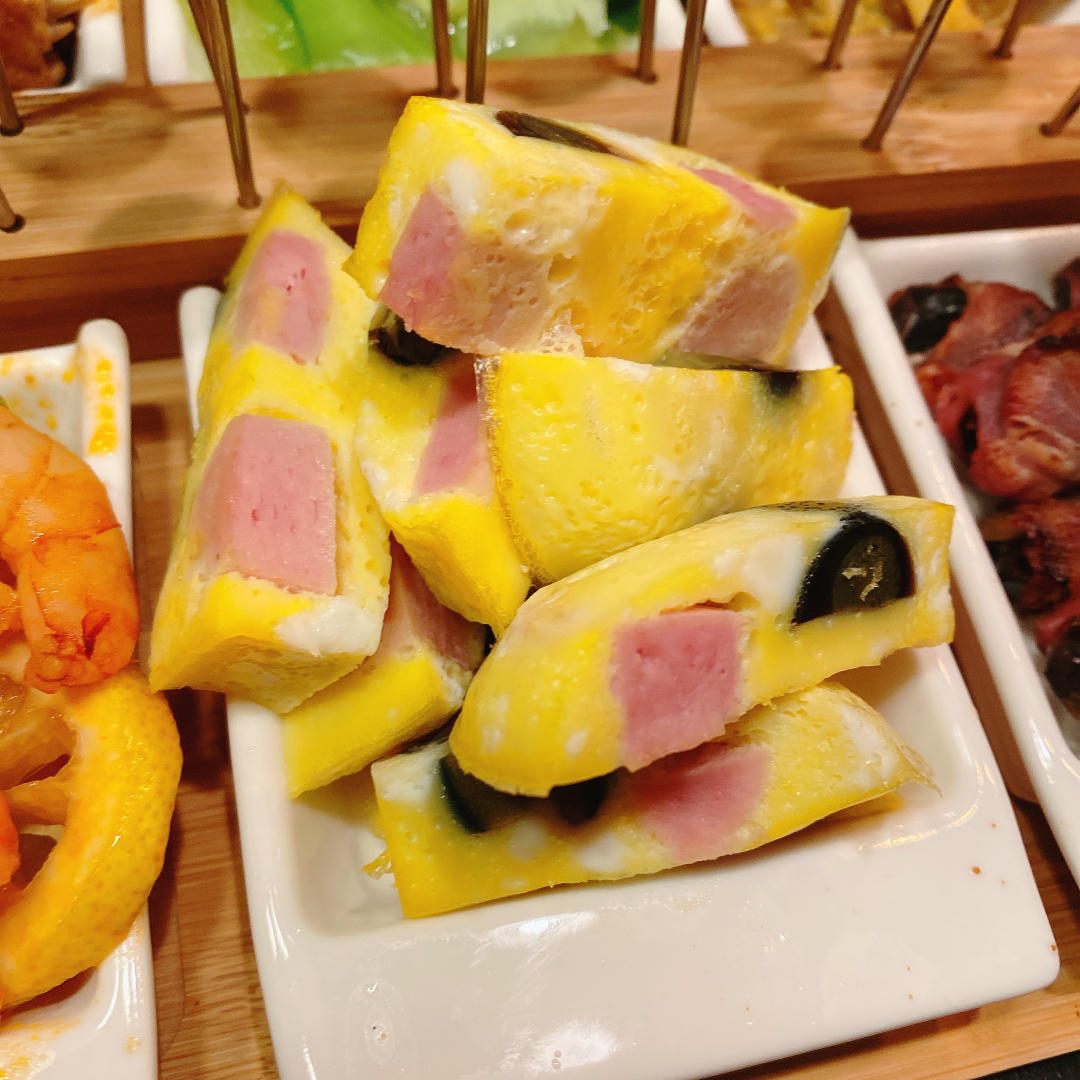 火腿鹌鹑皮蛋鸡蛋新新吃
