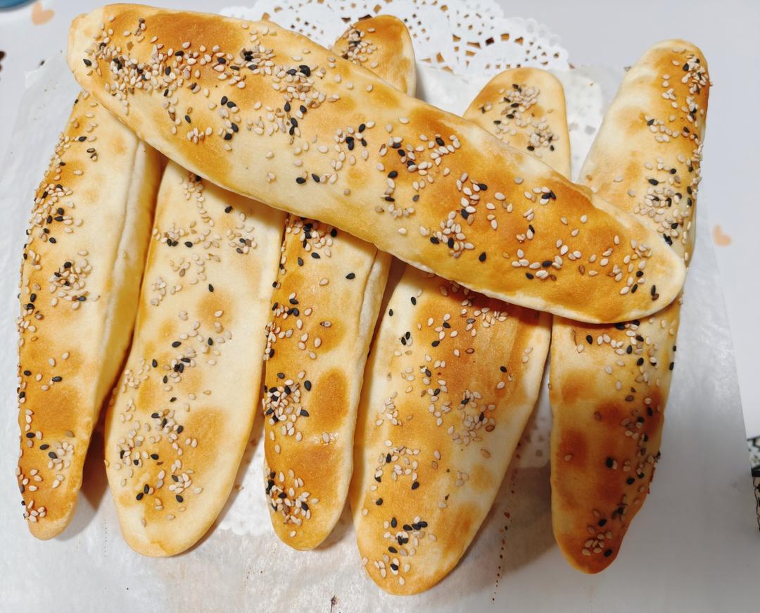 只要面粉和糖就能做！酥香脆甜！搅一搅就能搞定！