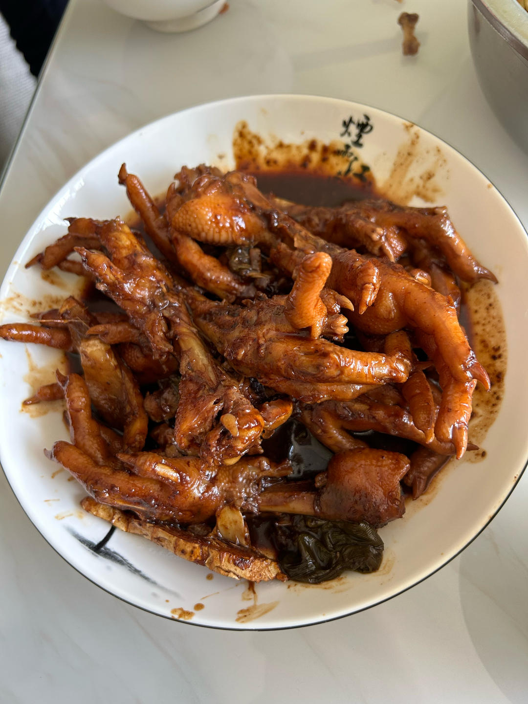 “销魂”卤鸡爪