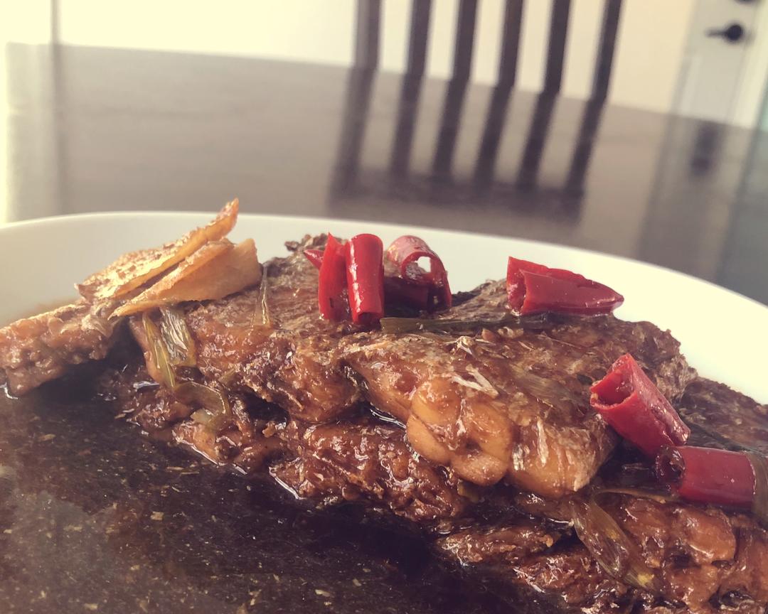 红烧带鱼的做法