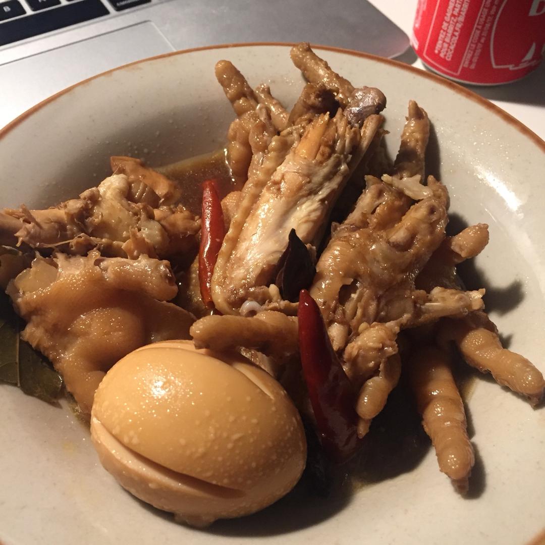 卤鸡脚