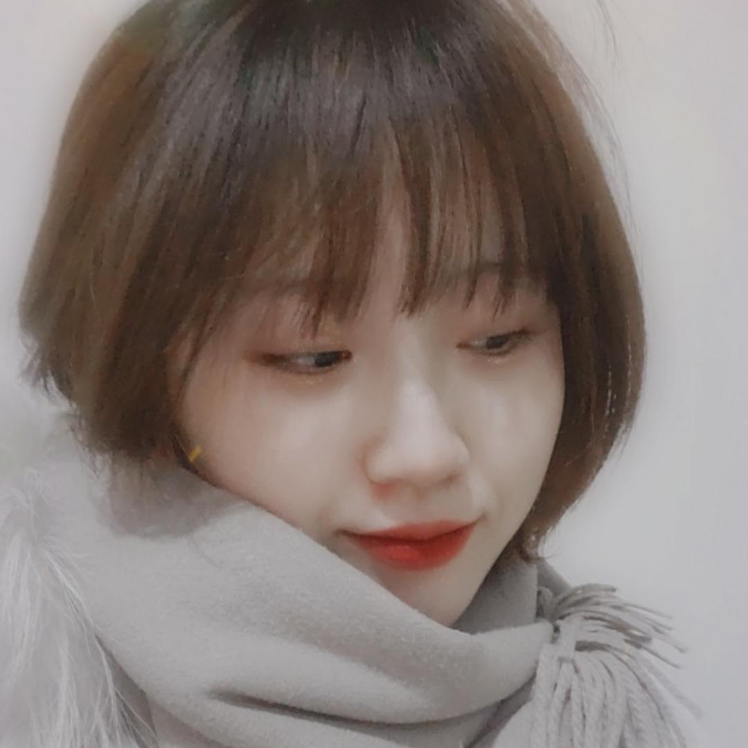 爱吃炸鸡的小姐姐