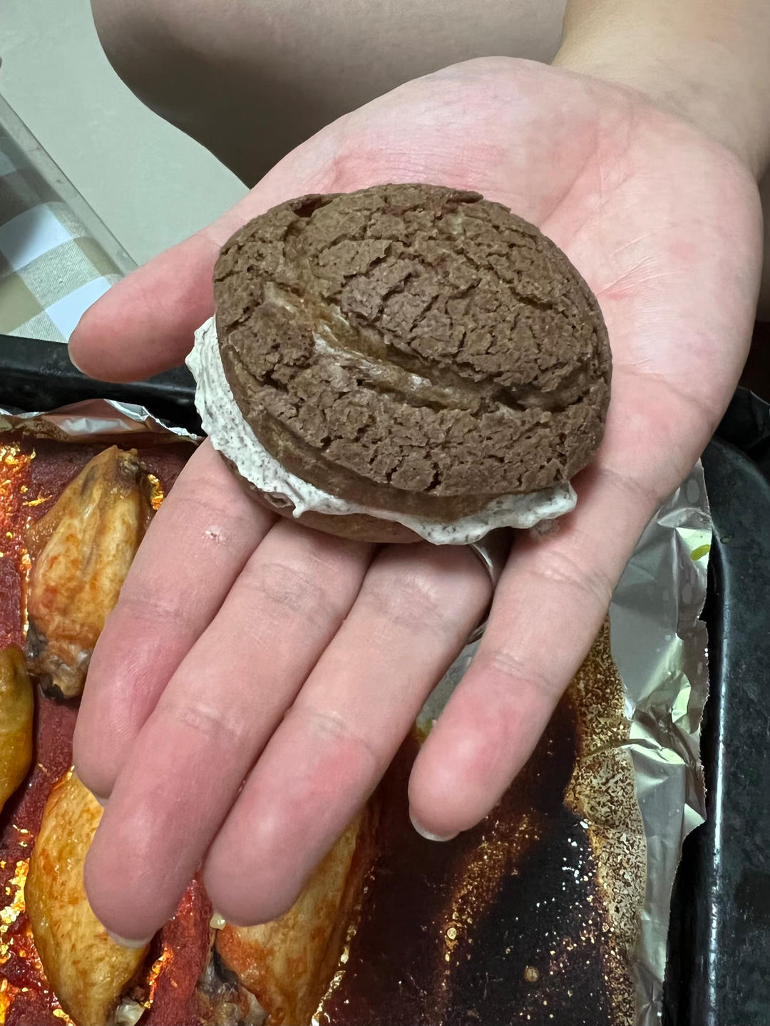 巧克力酥皮泡芙