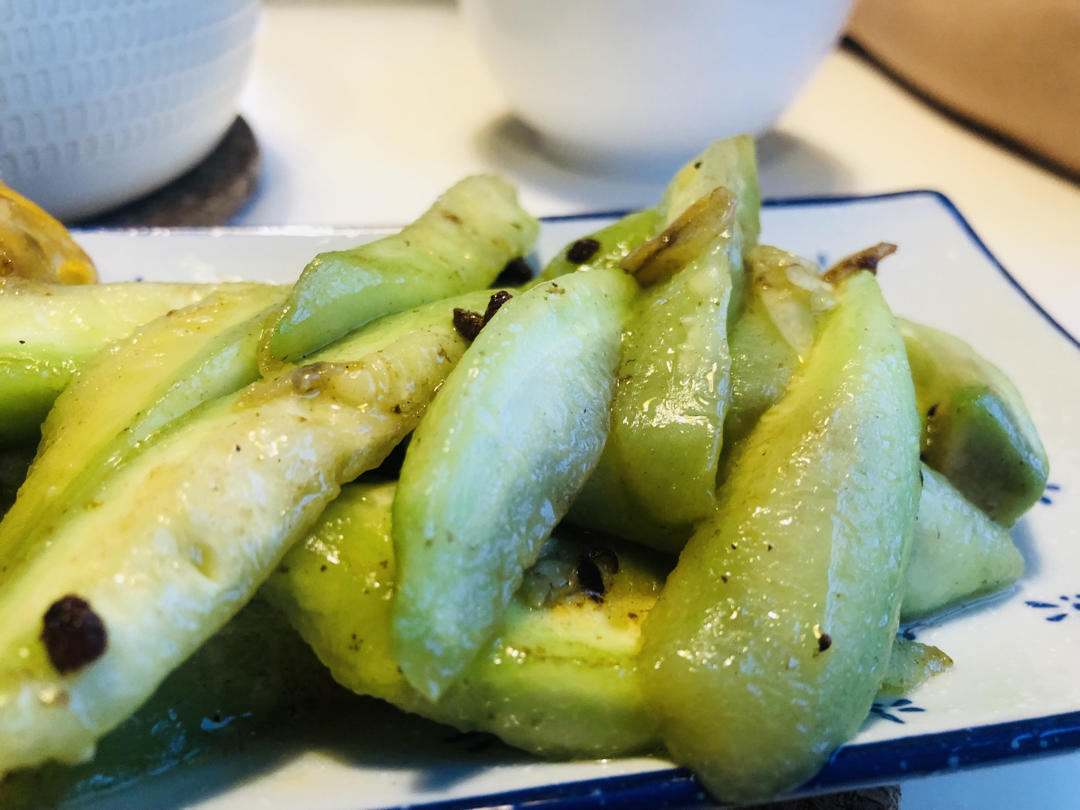 青花椒炒丝瓜