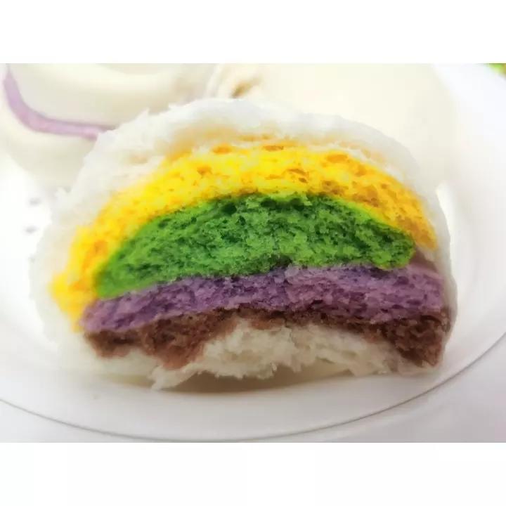 大白彩虹馒头