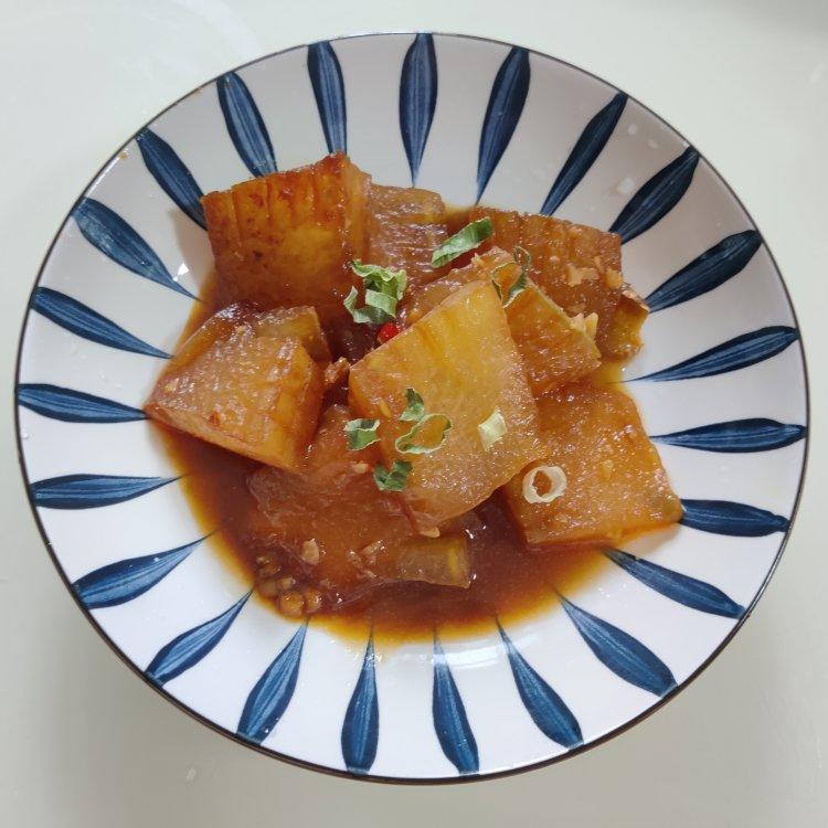 红烧冬瓜最完美做法，不加一滴水，瞬间秒杀红烧肉
