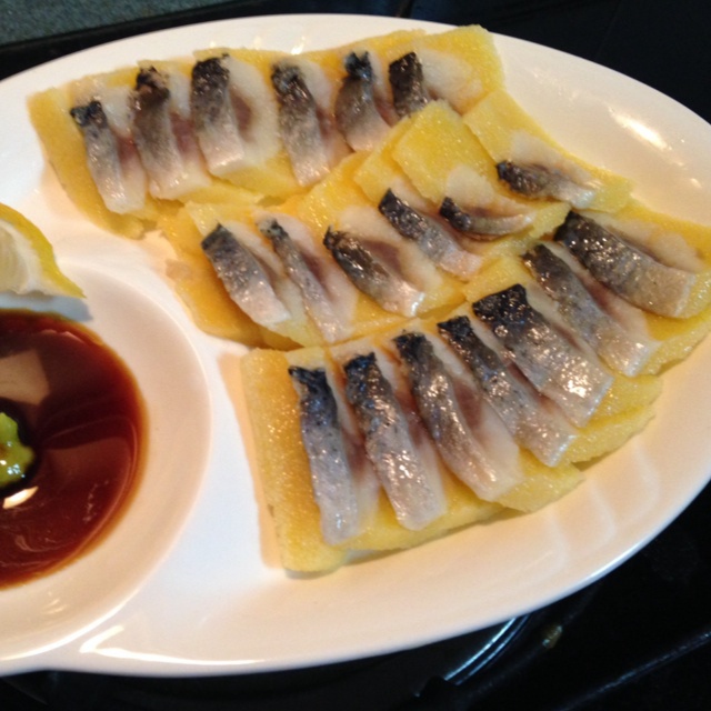 黄尾鱼(鰤)刺身