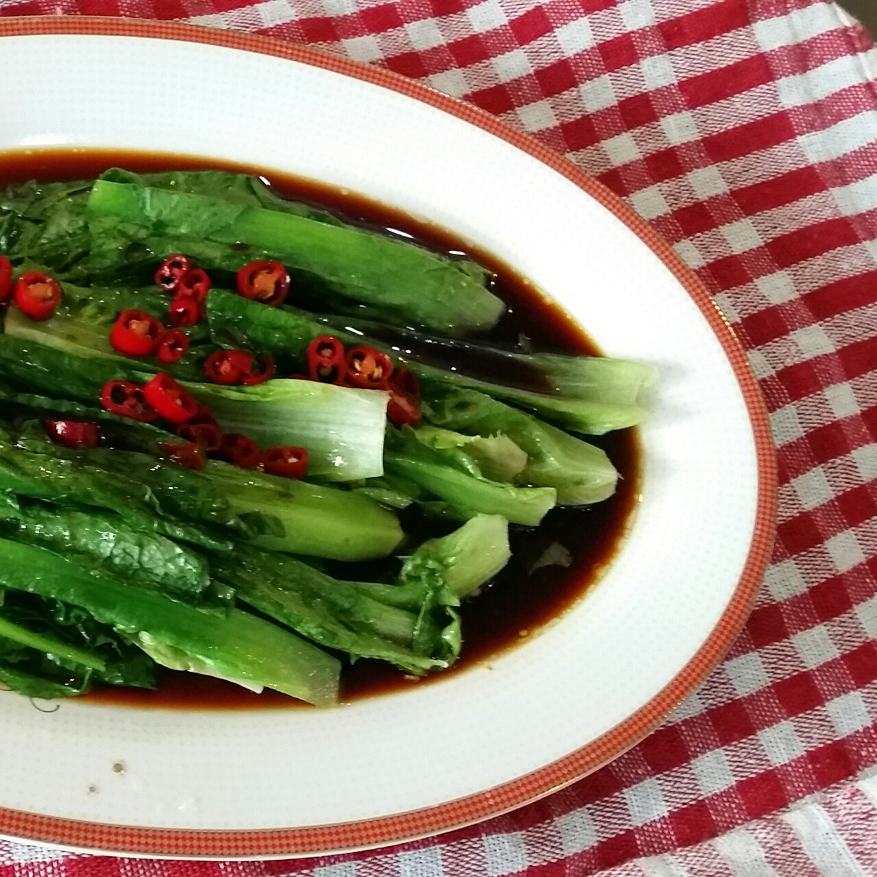 凉拌酸辣油麦菜