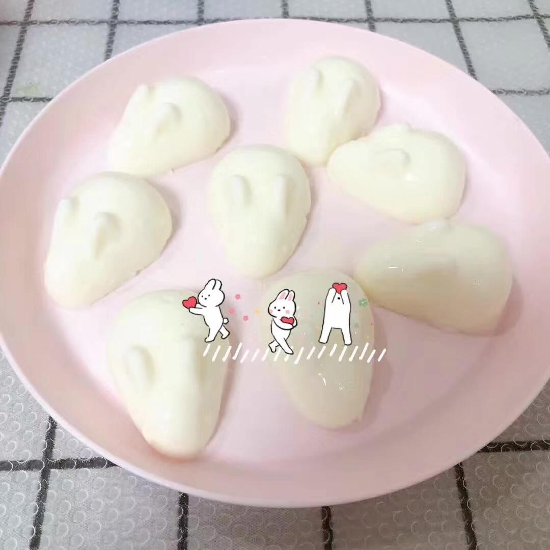 小兔子奶冻🐰