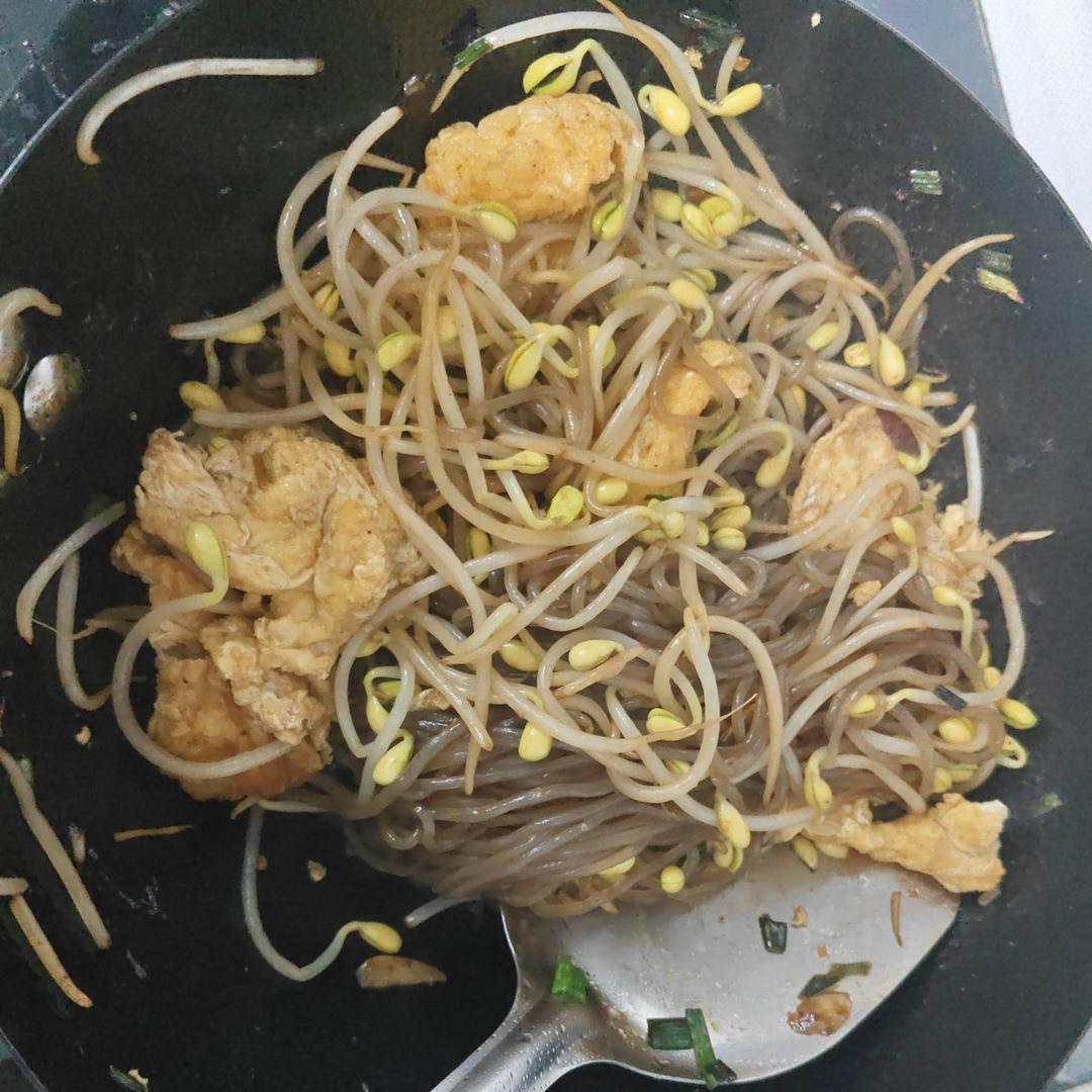 豆芽炒粉条