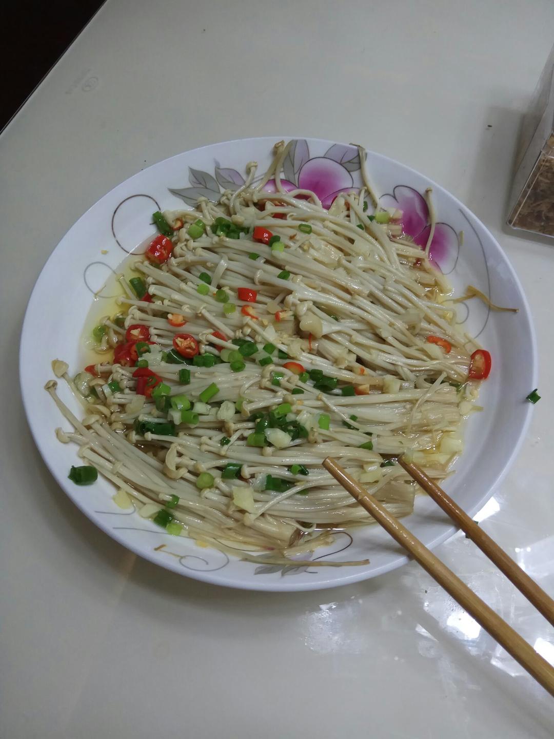 油泼金针菇