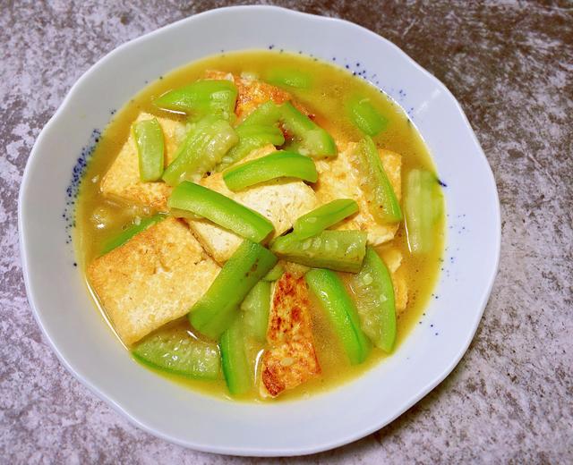 丝瓜炒豆腐