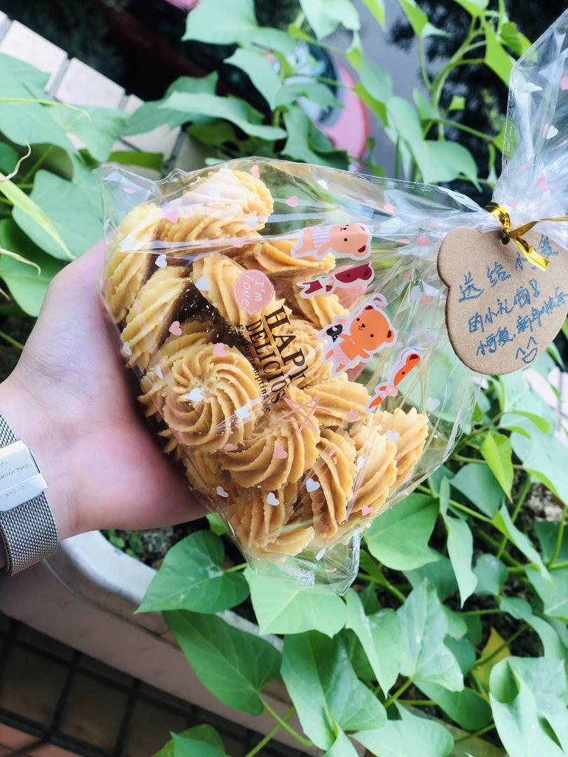 被业界猜了很久的网红牛油小花曲奇配方，酥的掉渣