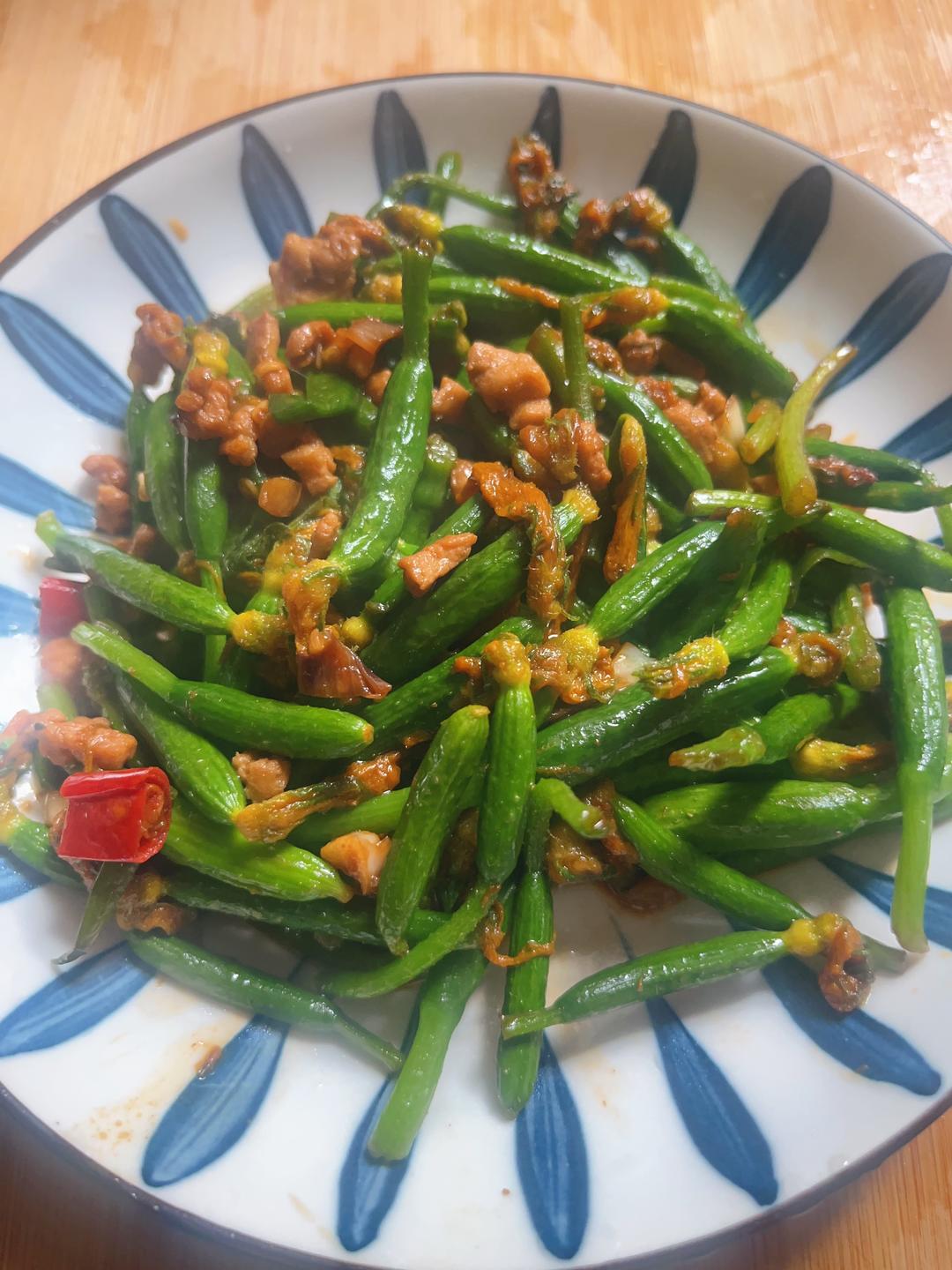 小炒黄瓜（崽）花