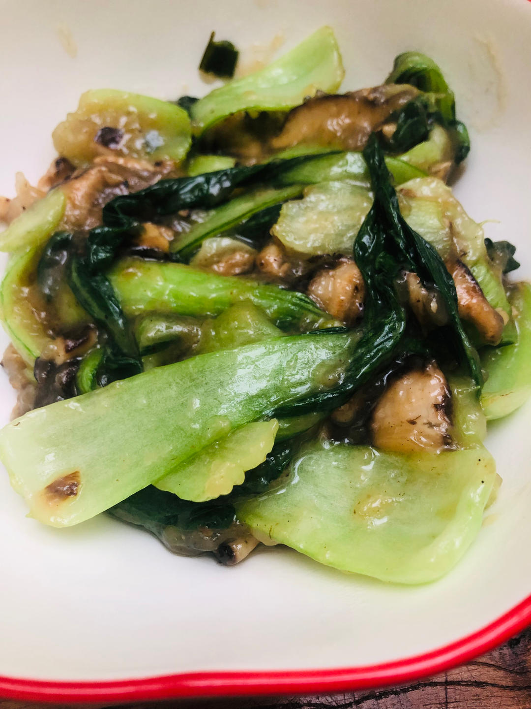 香菇油菜（简单快手）