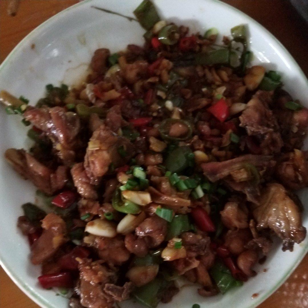 辣子鸡丁