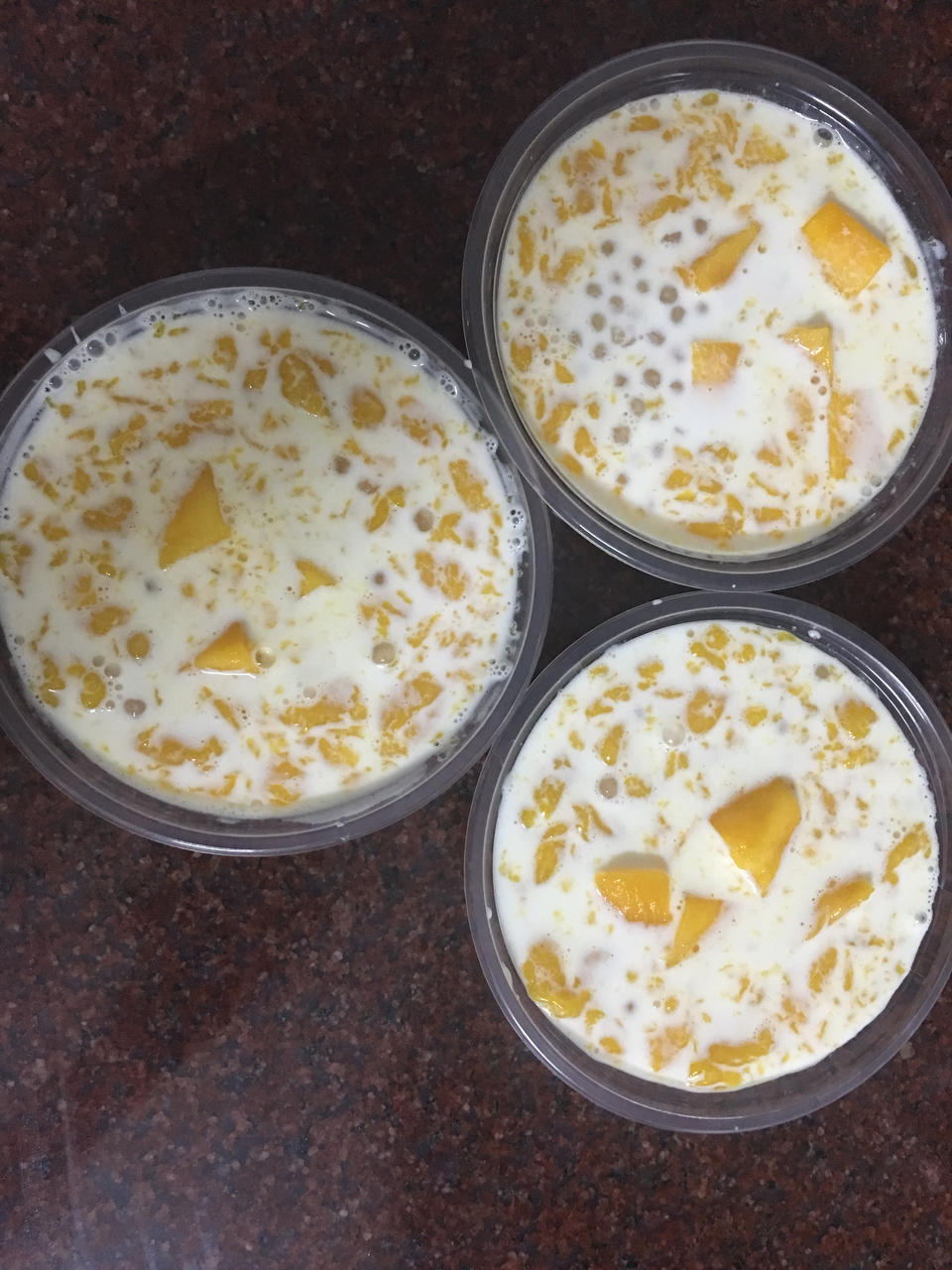 港式甜品——杨枝甘露(芒果西米露)附芒果花切法