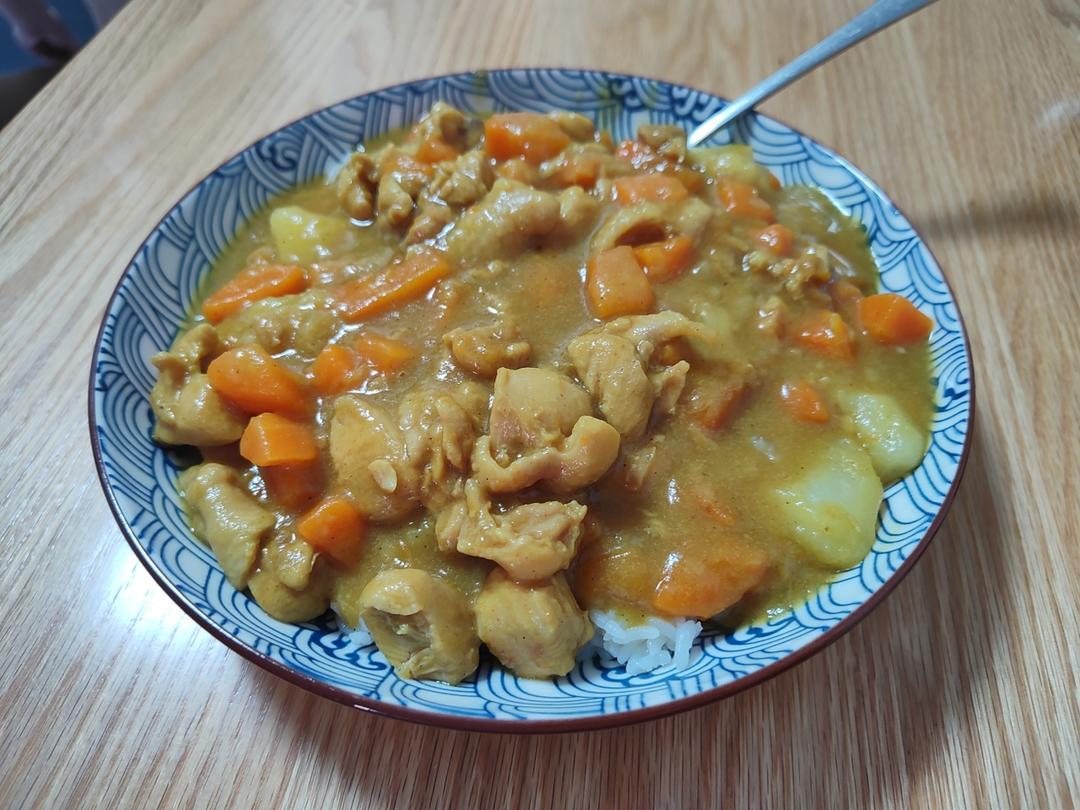 咖喱土豆鸡块