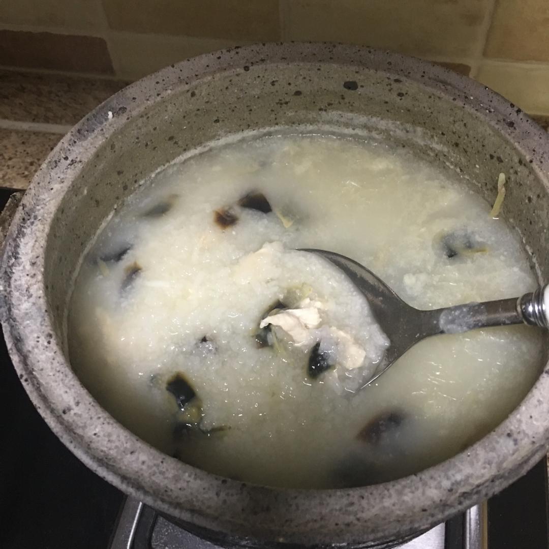 十五分钟快手之香滑皮蛋瘦肉粥(附五分钟电饭煲电压力锅更快捷方法)
