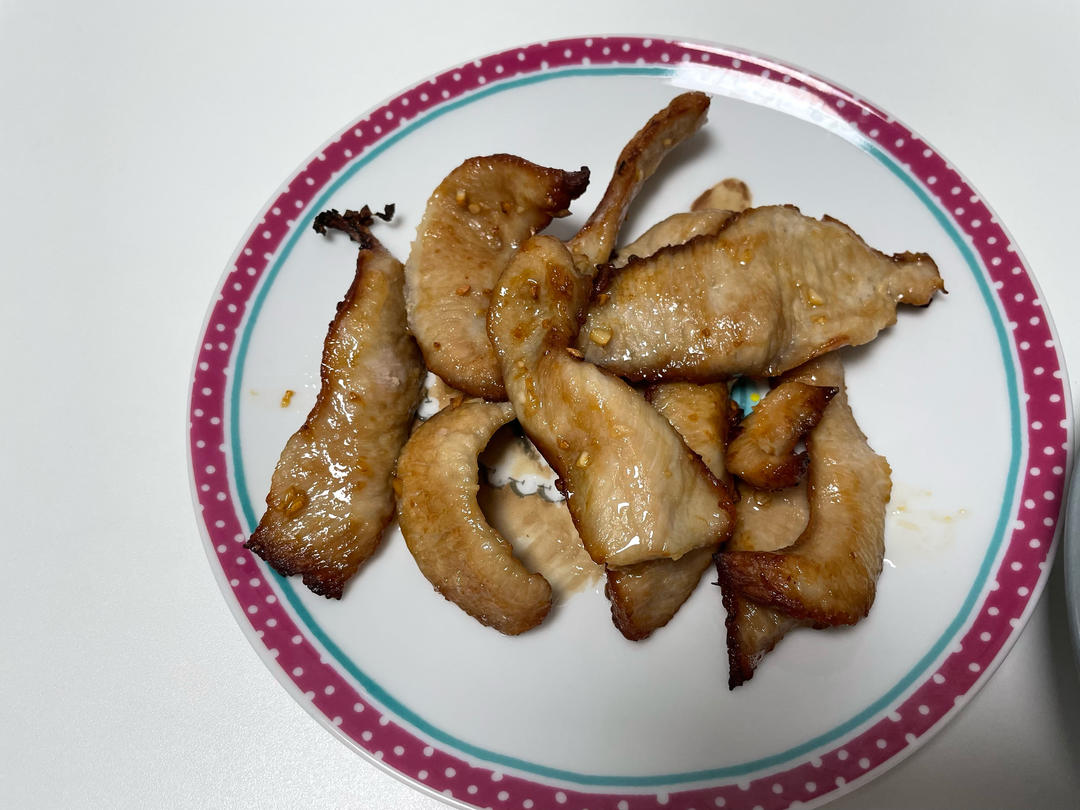 泰式松板肉