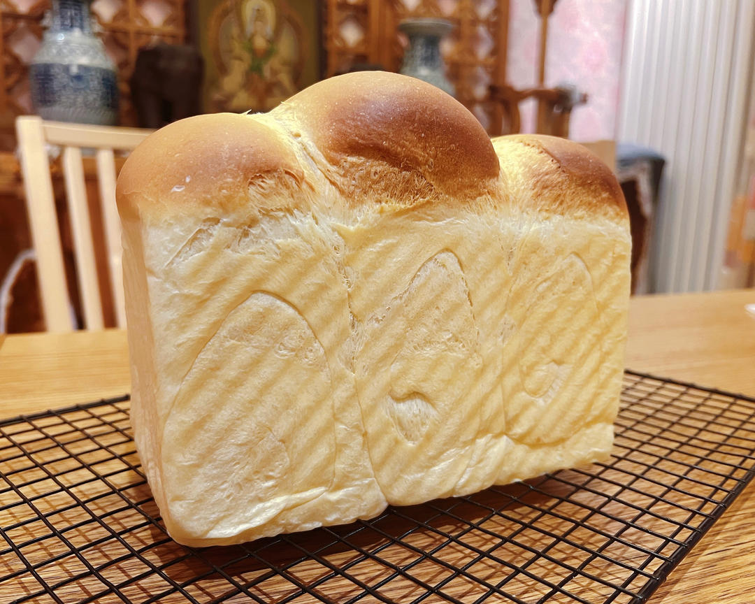 吴克己老师店内招牌🍞特选鲜乳吐司