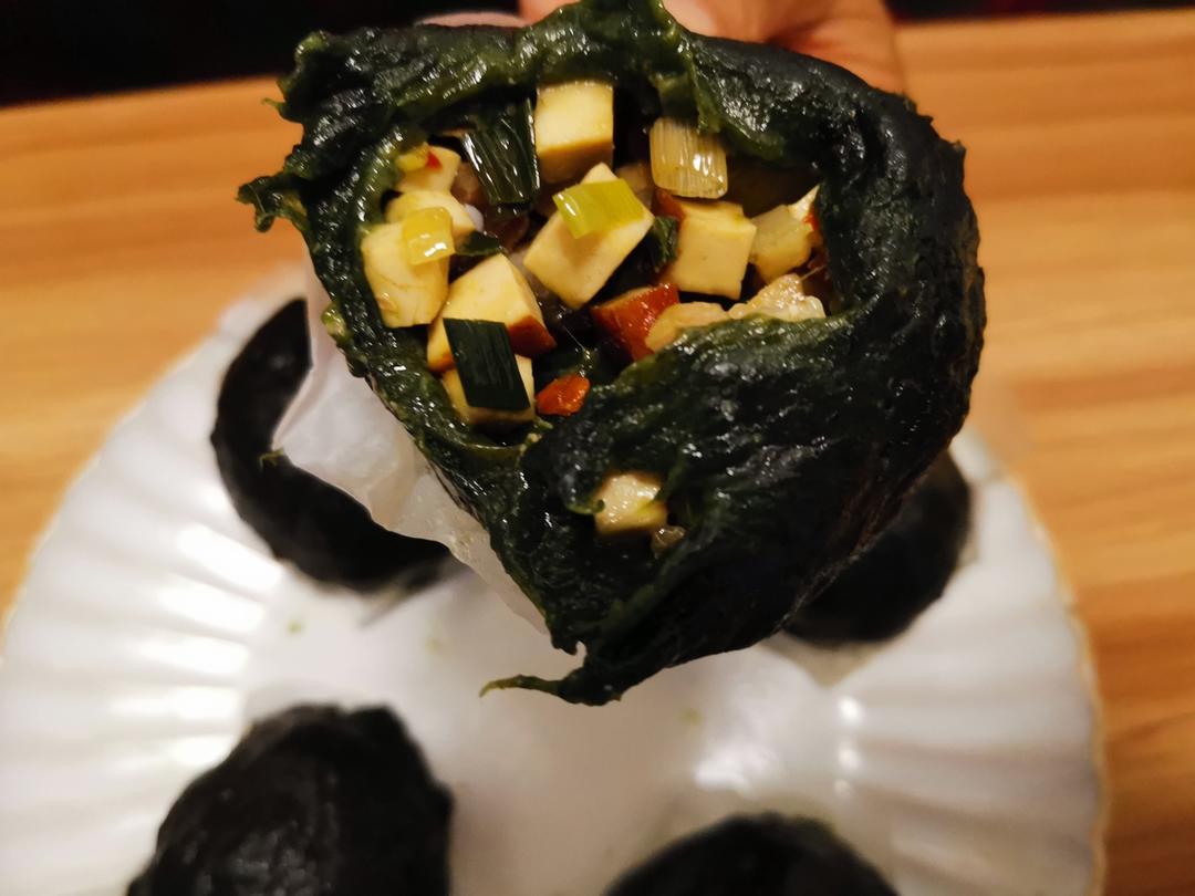 清明艾叶粑粑湖南蒿子粑粑腊肉豆干青团