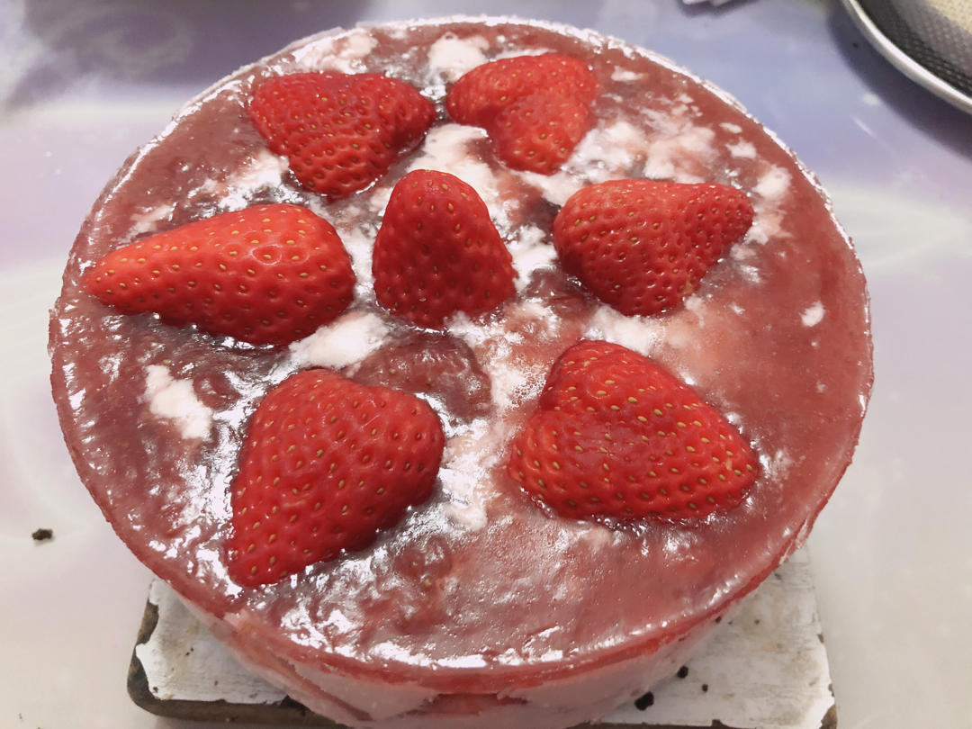 草莓慕斯蛋糕🍓