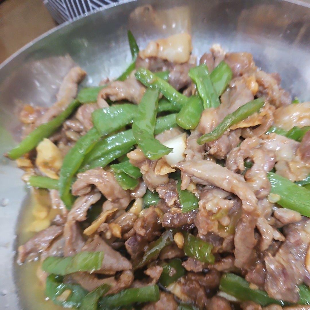 香炒青椒牛肉