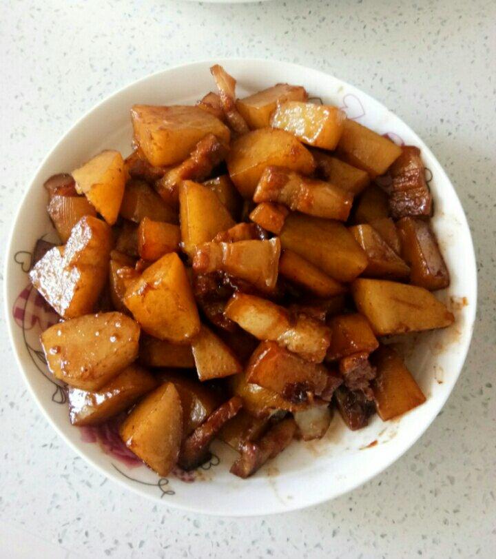 太万能的萝卜肉丁炸酱