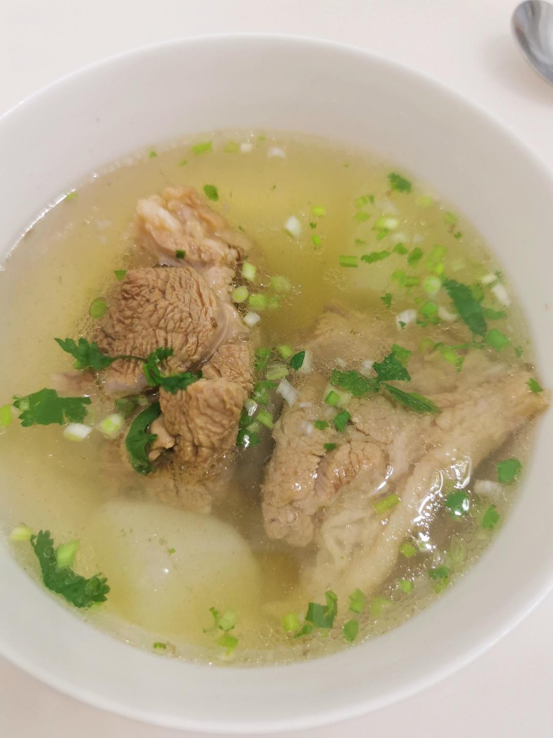 不上火的清炖羊肉汤🍲