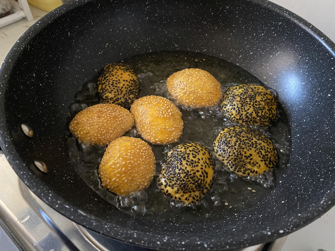 平底锅就能做!香甜软糯的南瓜饼