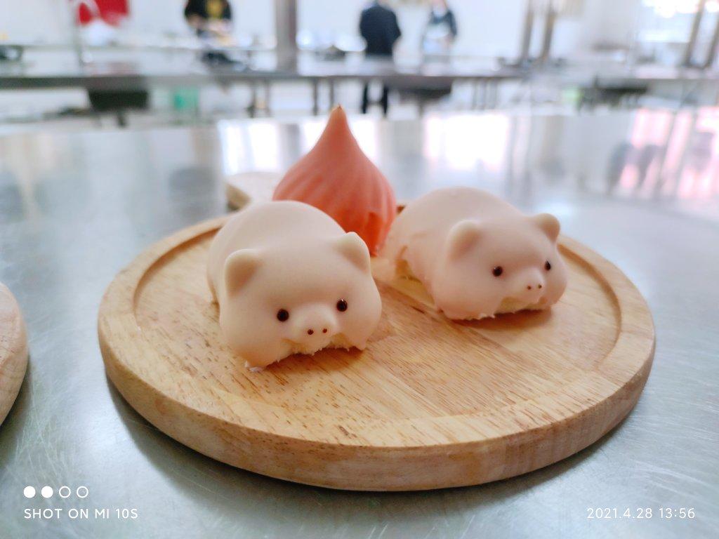 法斗巧克力慕斯蛋糕