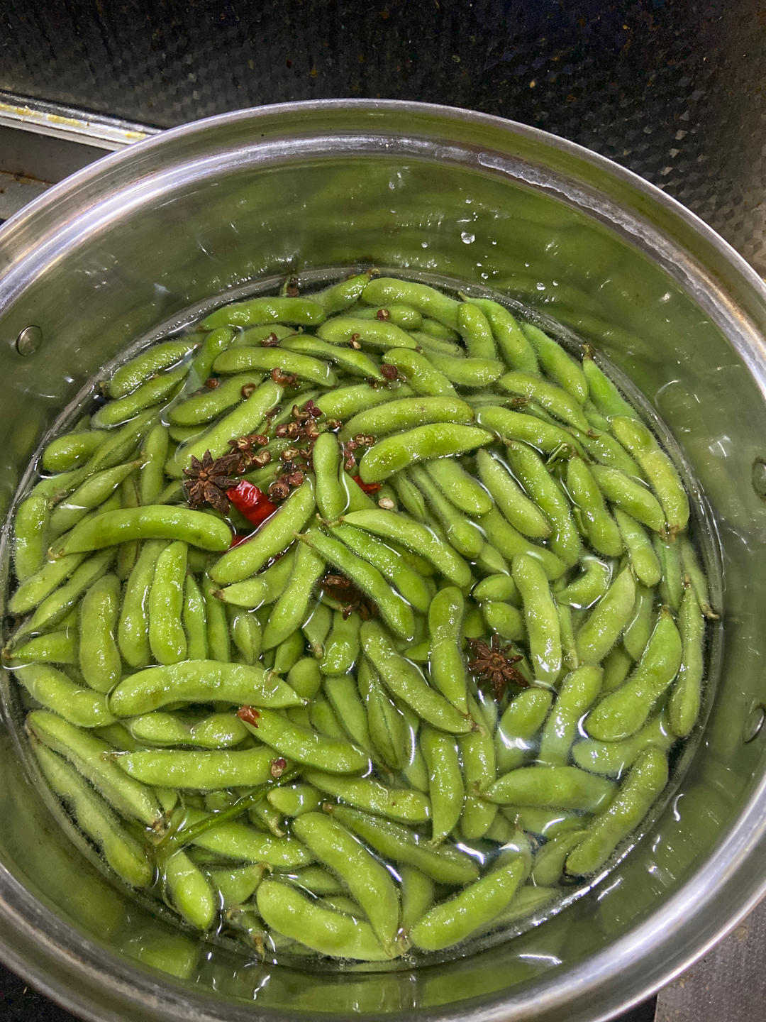 煮毛豆—不会变色版