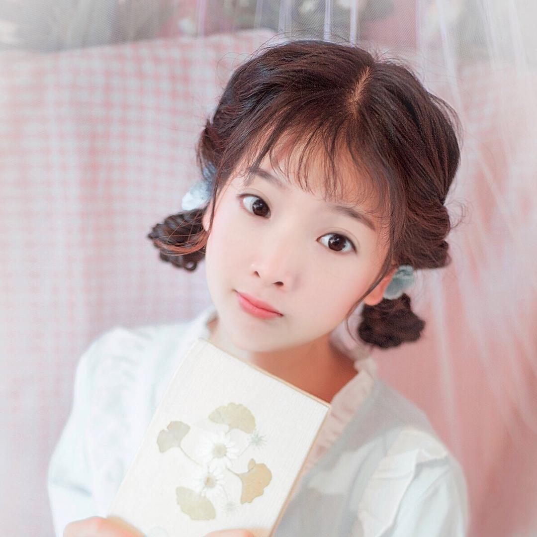 爱吃蘑菇的小菇凉