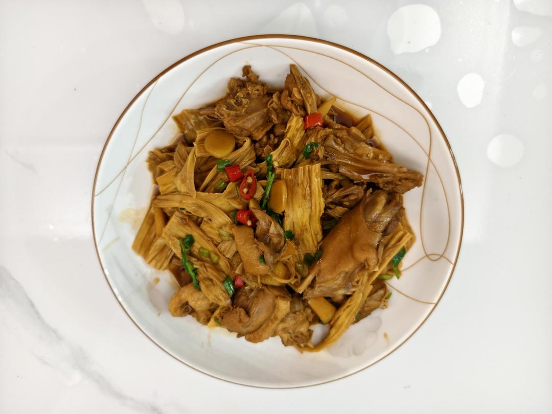 腐竹焖鸭肉