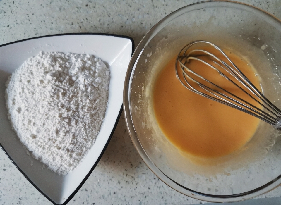 「蜂蜜酸奶磅蛋糕」（无黄油）的做法 步骤10