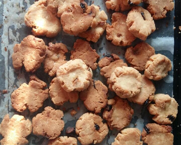无黄油饼干