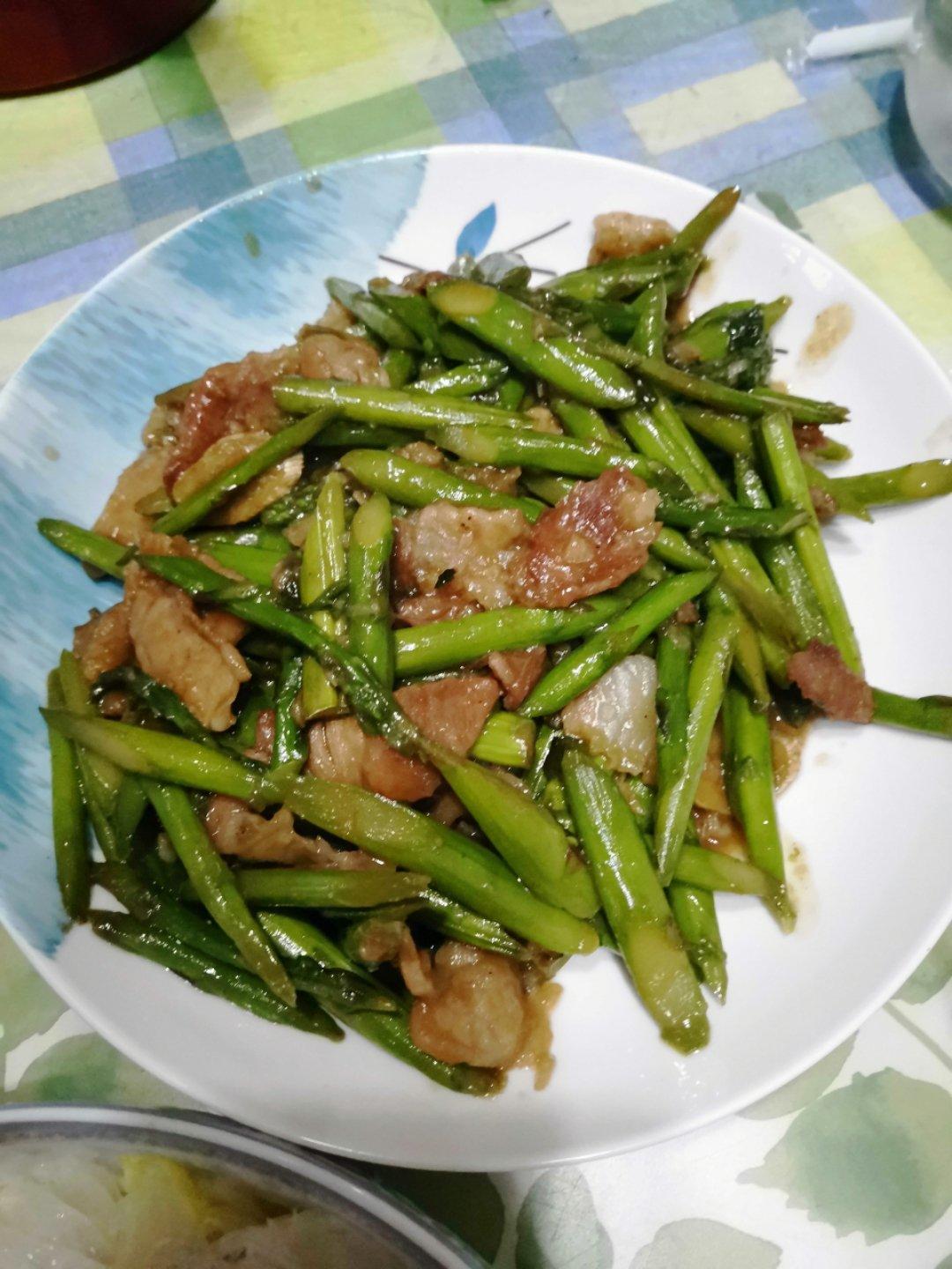 芦笋炒肉