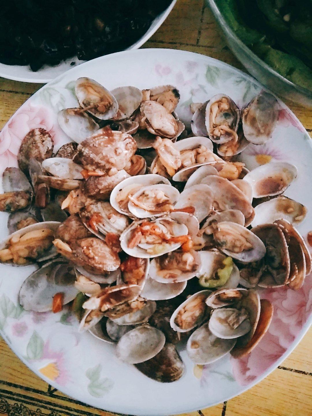 爆炒蒜蓉花甲