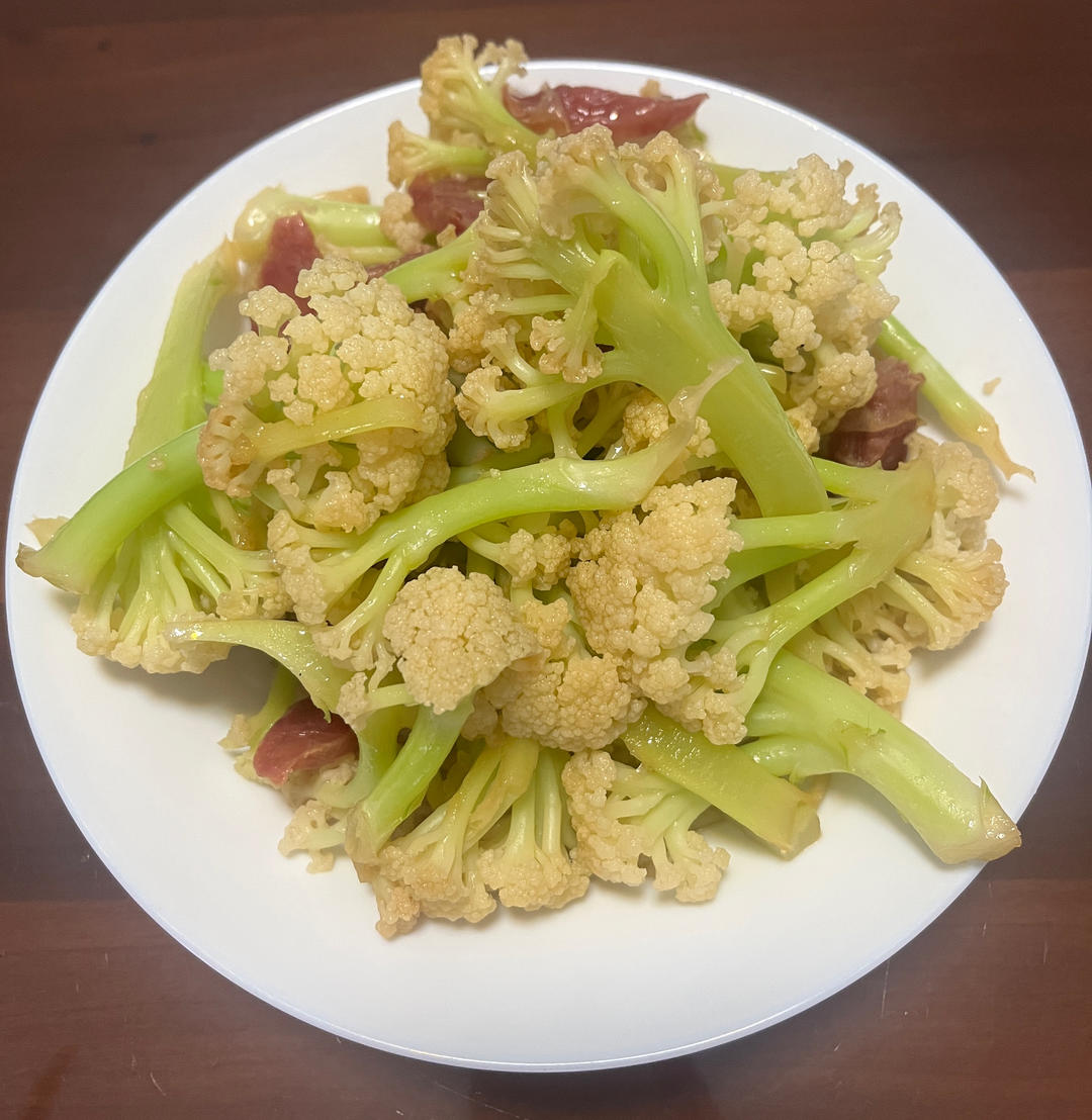 花菜炒腊肠