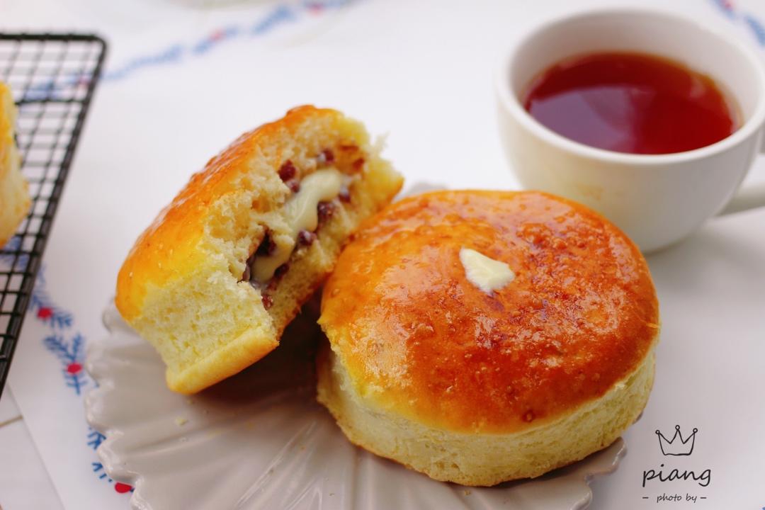 鲜奶红豆包