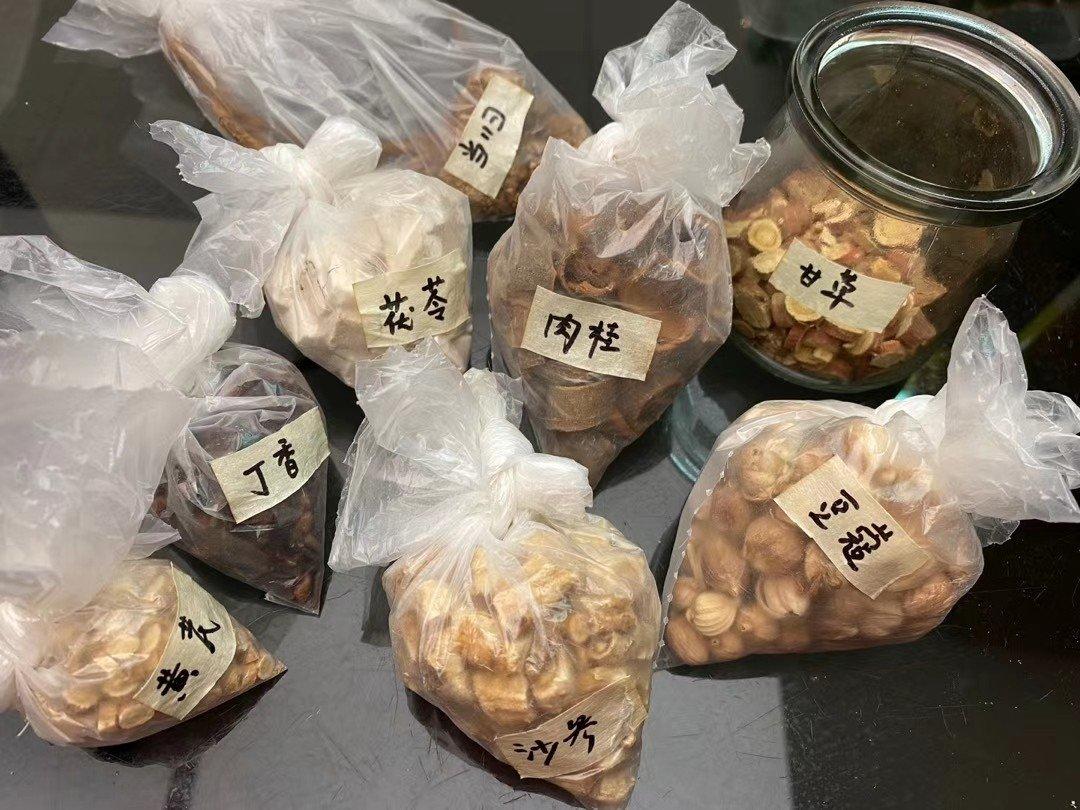 煲汤材料包（温补中药材／炖牛肉 牛腩堡 牛杂汤适用）