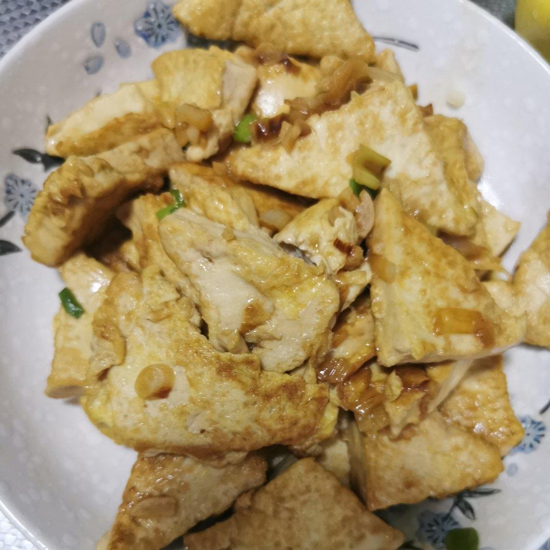 焖煎豆腐